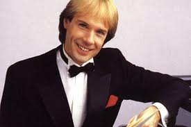 RICHARD CLAYDERMAN